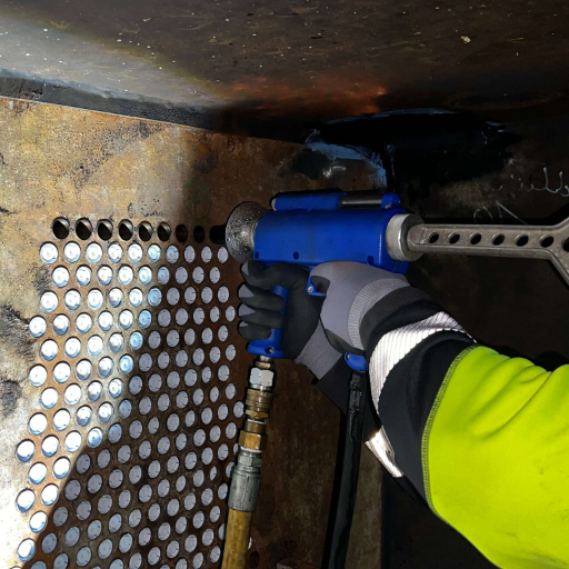 Power Plant Condenser Tube Bundle Maintenance (3).png